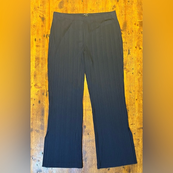 St John Navy Ribbed Pants with Small Slit on Both Legs - Picture 3 of 10